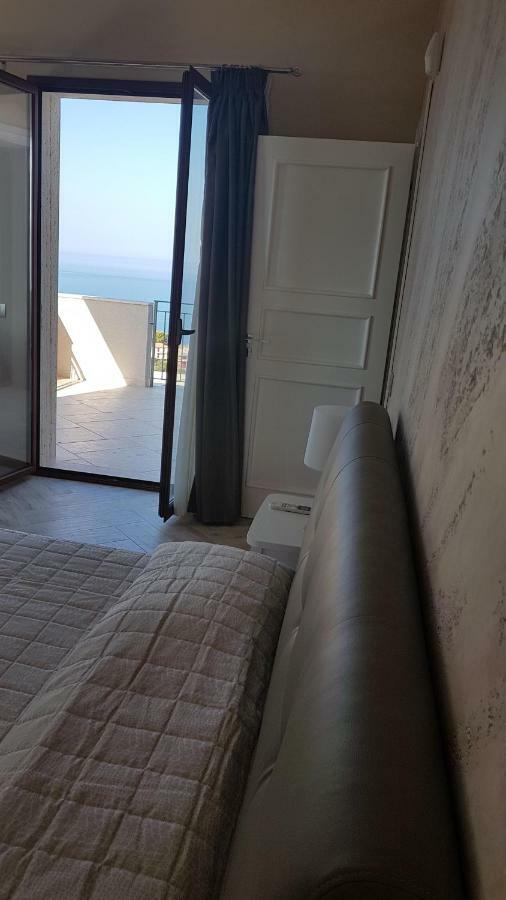 مارينا دي بالما B&B Terrazze Chiaramontane المظهر الخارجي الصورة