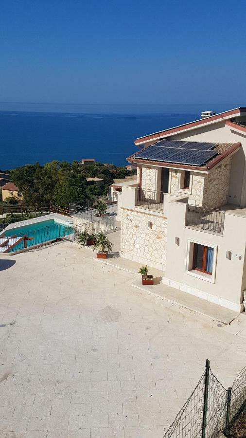 مارينا دي بالما B&B Terrazze Chiaramontane المظهر الخارجي الصورة